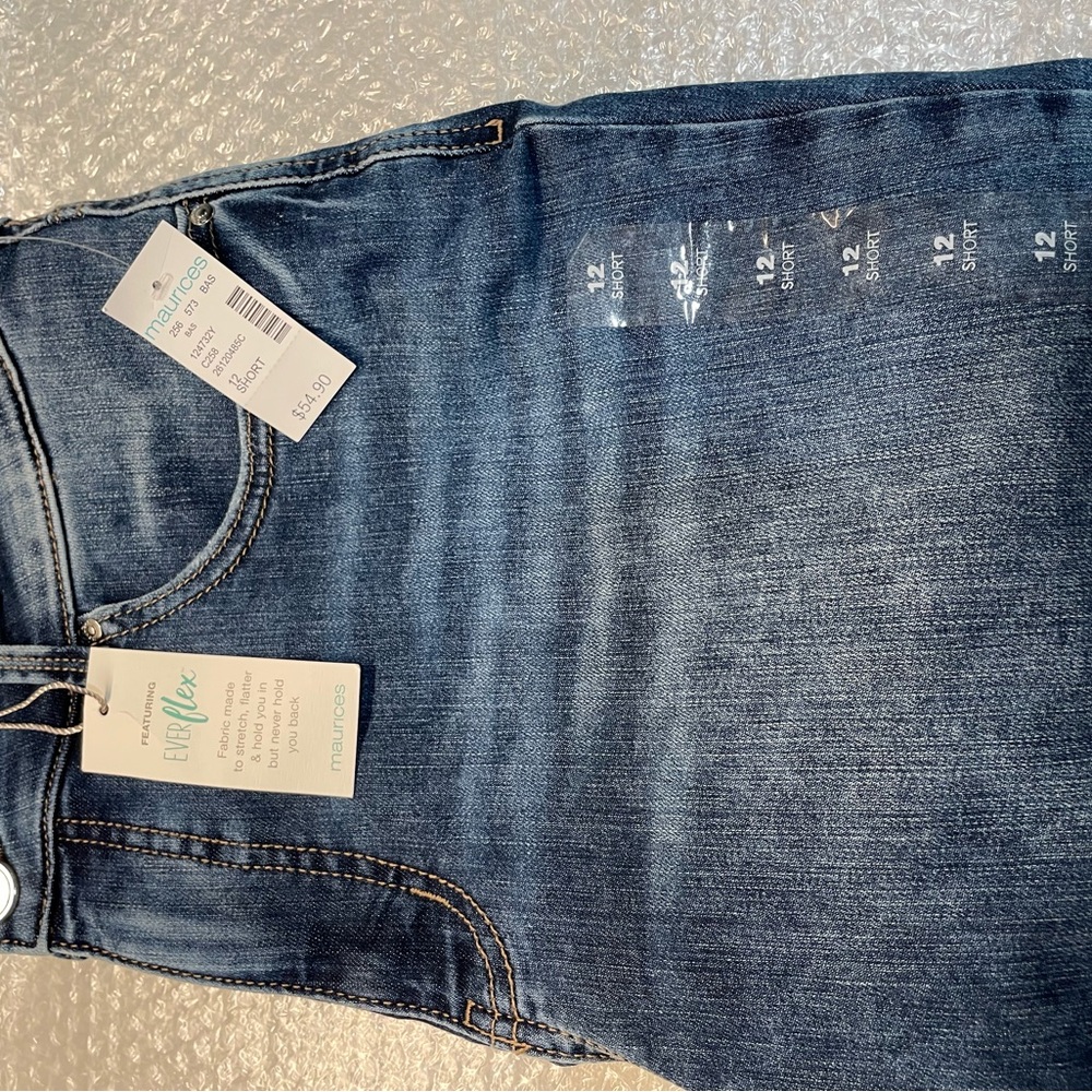 New Slim boot cut ever flex-short Maurice’s jeans